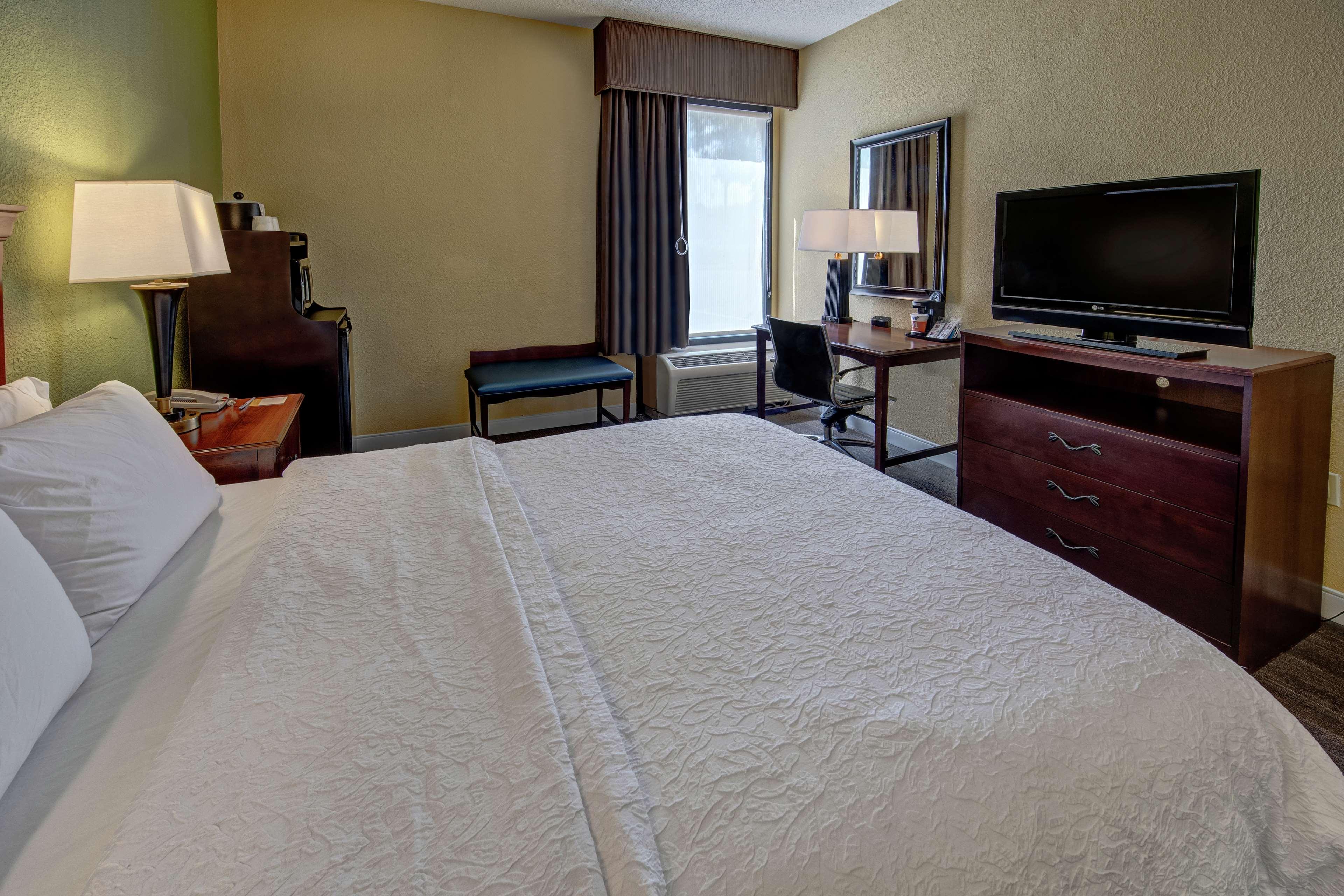 Hampton Inn Raleigh Cary Extérieur photo