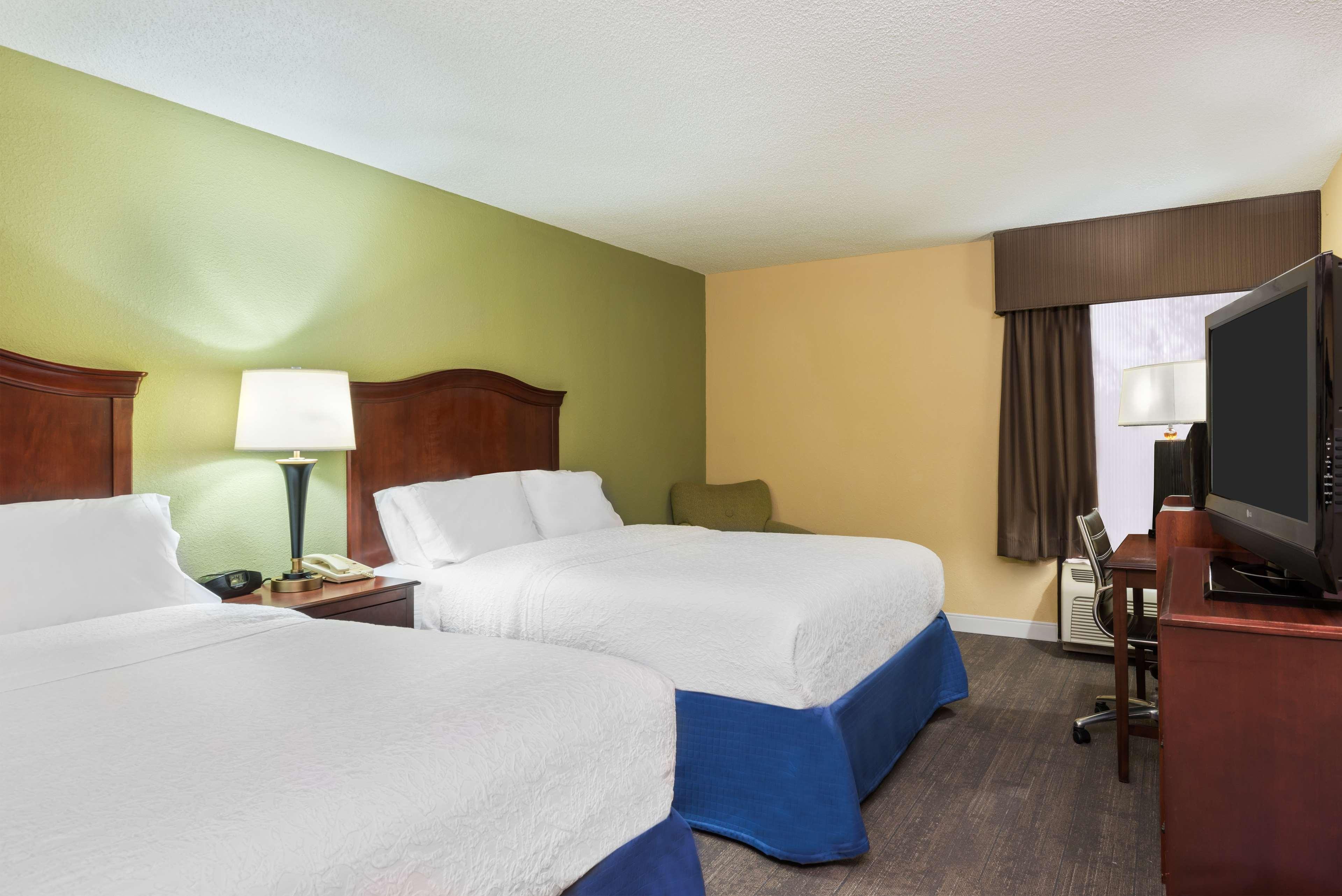 Hampton Inn Raleigh Cary Extérieur photo