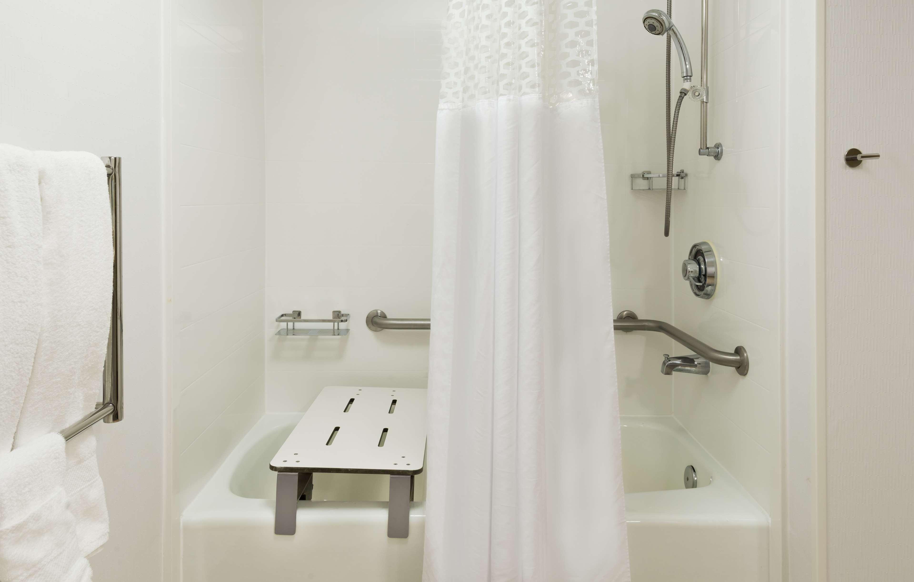 Hampton Inn Raleigh Cary Extérieur photo