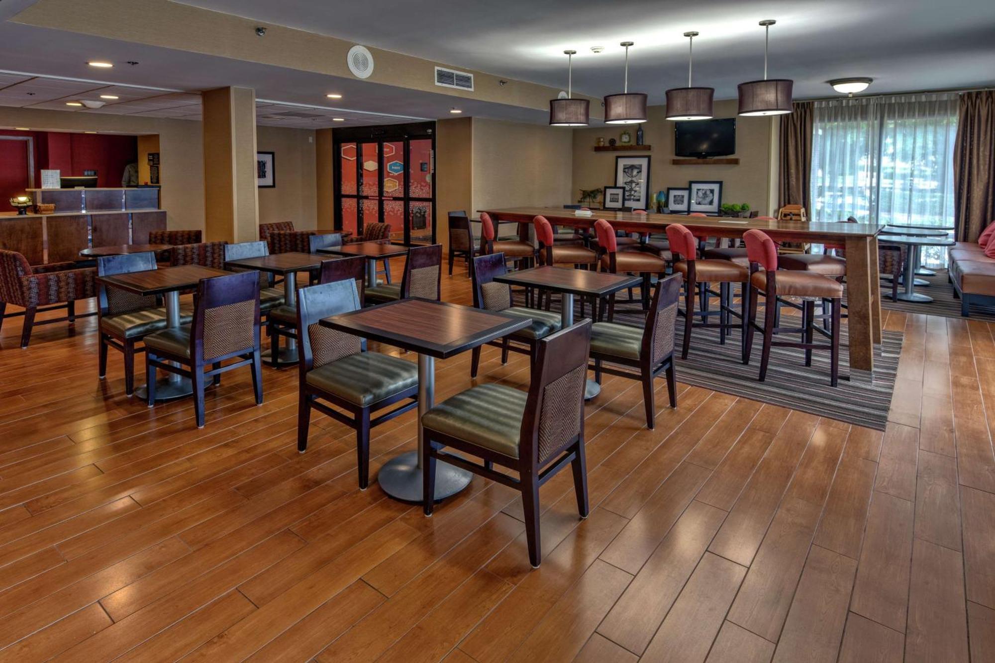 Hampton Inn Raleigh Cary Extérieur photo