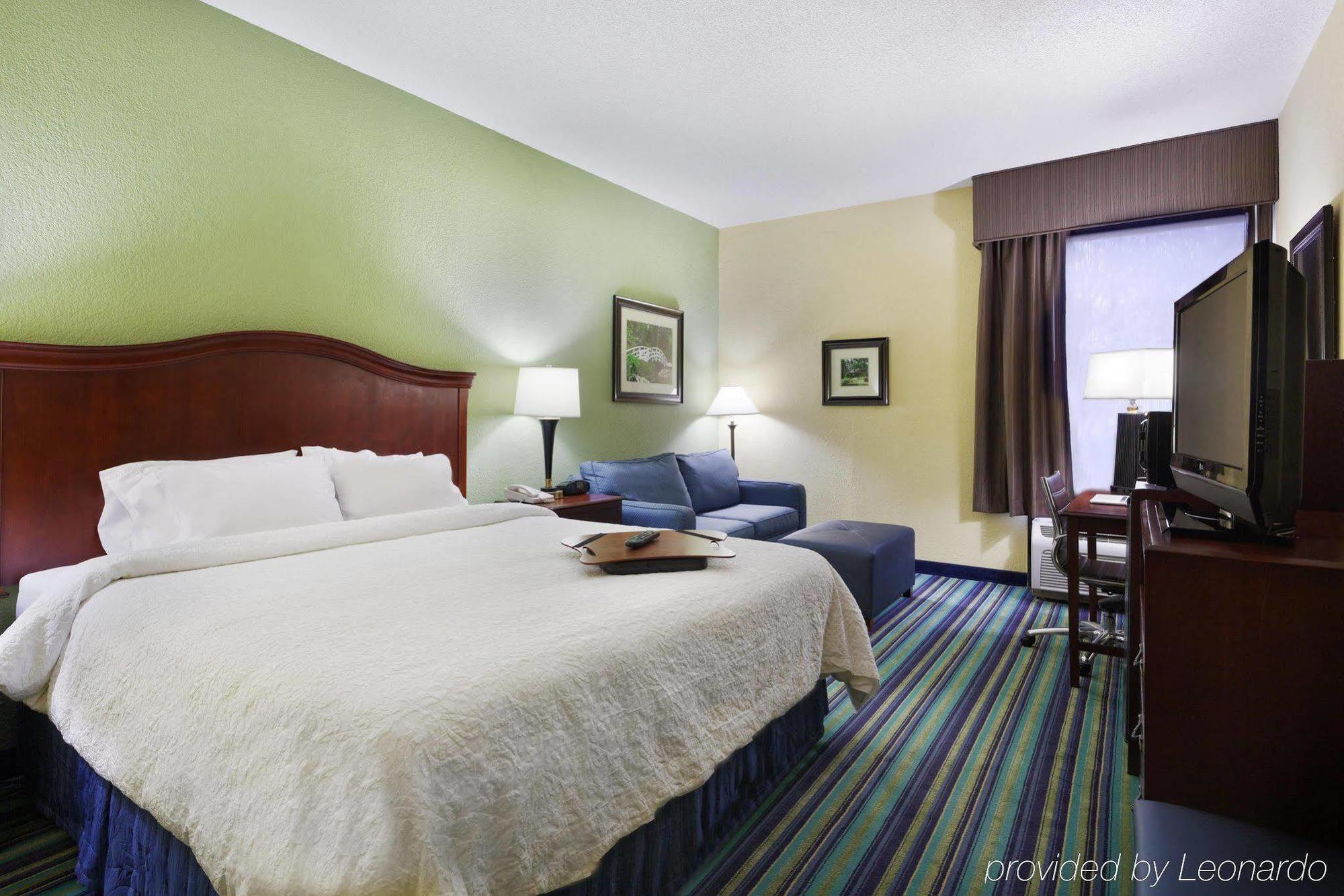 Hampton Inn Raleigh Cary Extérieur photo