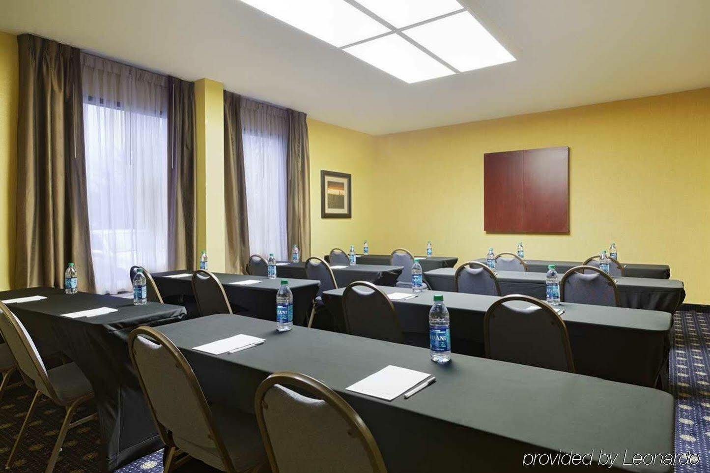 Hampton Inn Raleigh Cary Extérieur photo